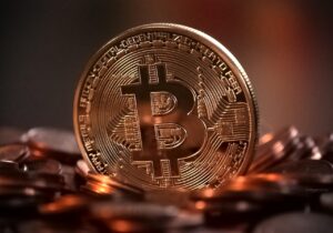 仮想通貨初心者が現物を選ぶべきおすすめ理由とは？